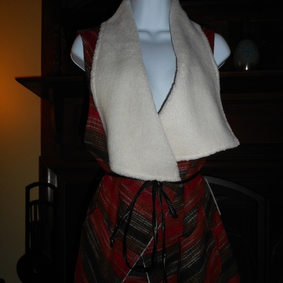 Jolt Jackets & Blazers - NWT JOLT Long Wrap Vest, size Large